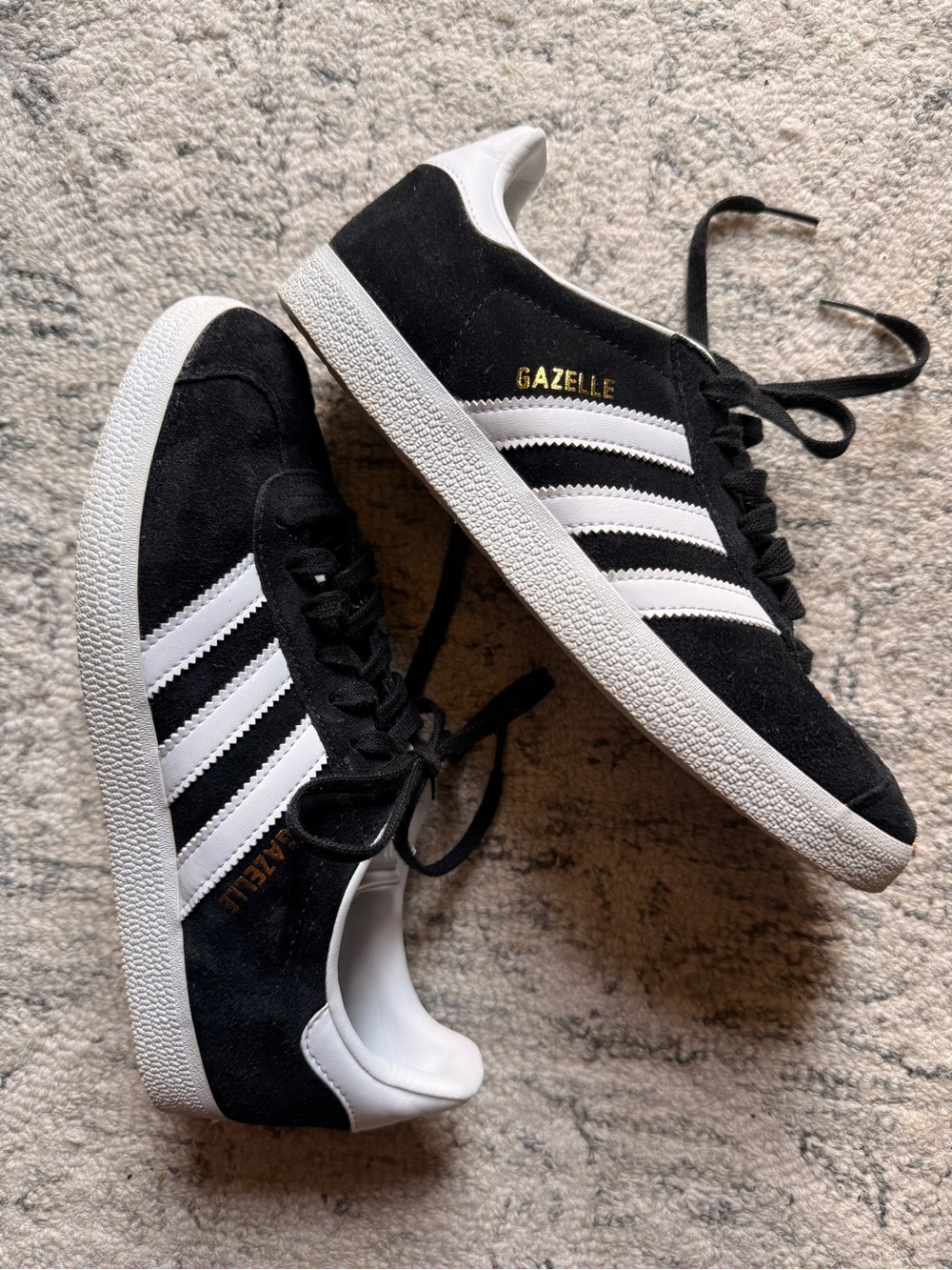 Adidas Black & White Gazelle Suede Sneakers Men's 7.0 = Women's 8.5